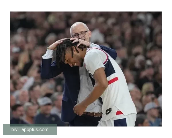 康大力克伊利诺伊大学晋级全美冠军赛 赫尔利执教四年三次冲击冠军